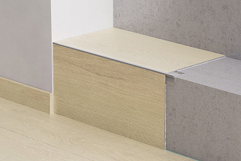 Лестничный профиль угловой Quick-Step QSVSTPGLUE 2000х40х26мм