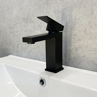 Смеситель для раковины Comforty FC045A-CMT чёрный