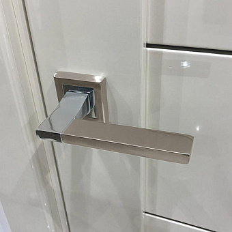 Дверная ручка нажимная PUNTO SIMPLE LIVING TECH QL SN/CP-3 матовый никель/хром